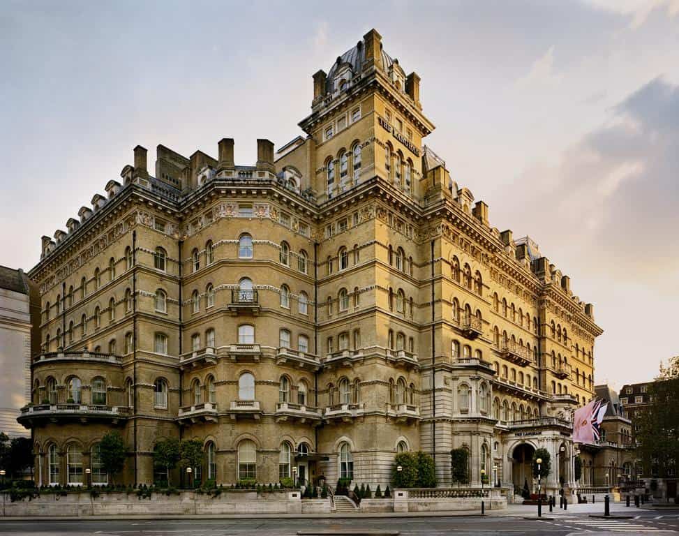 Historic Elegance: Staying at Iconic Hotels in London